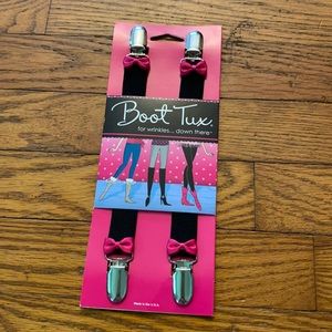 NWT Boot Tux Black and Pink Boot Straps